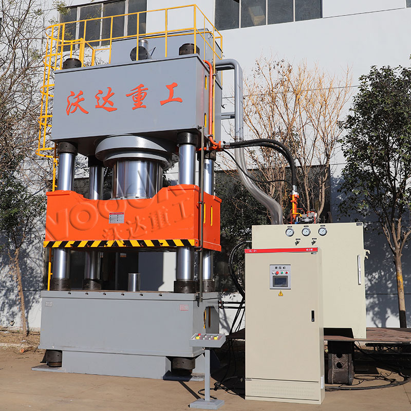 1000噸液壓機 1000噸液壓機