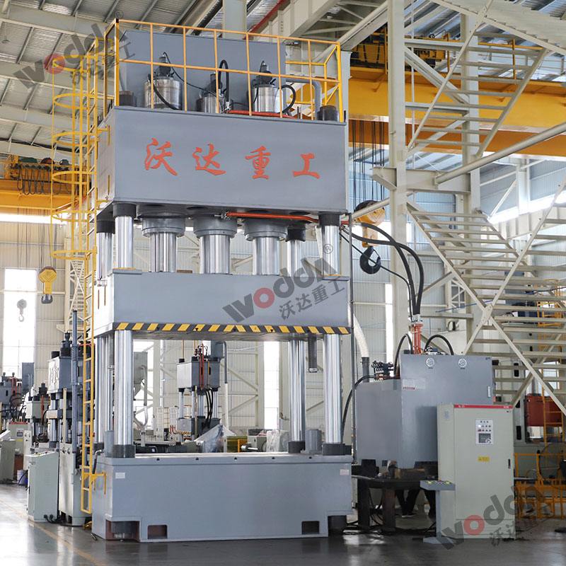 1500噸復(fù)合材料液壓機 1500噸復(fù)合材料液壓機