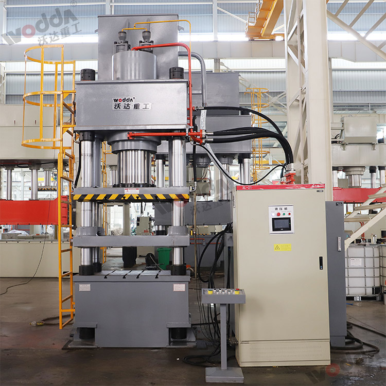 500噸全自動粉末成型液壓機(jī) 500噸全自動粉末成型液壓機(jī)