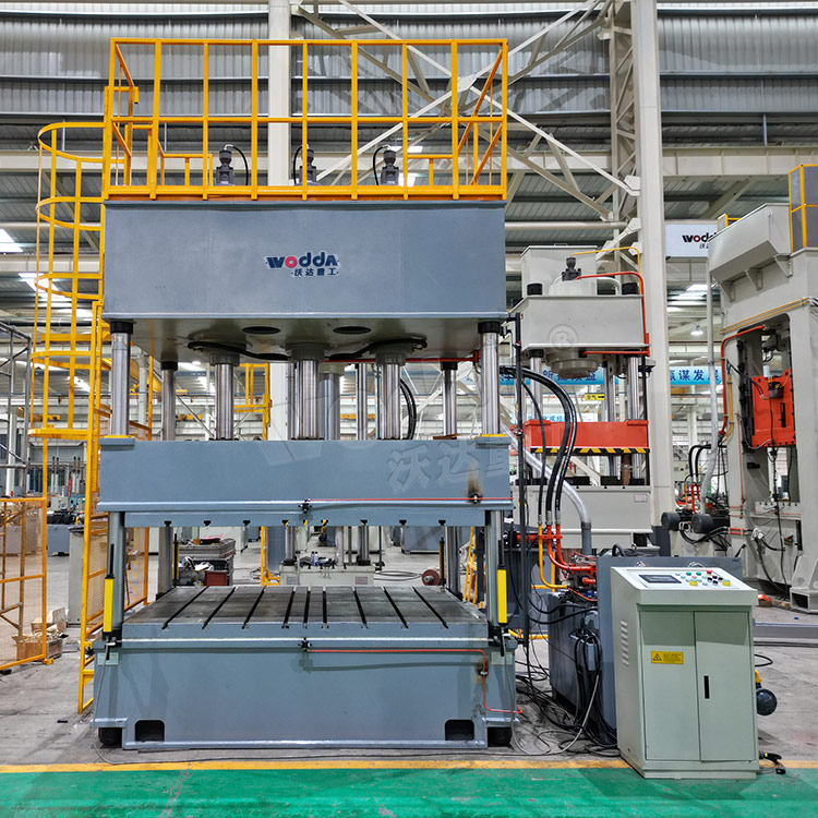 200噸三梁四柱液壓機(jī) 200噸三梁四柱液壓機(jī)