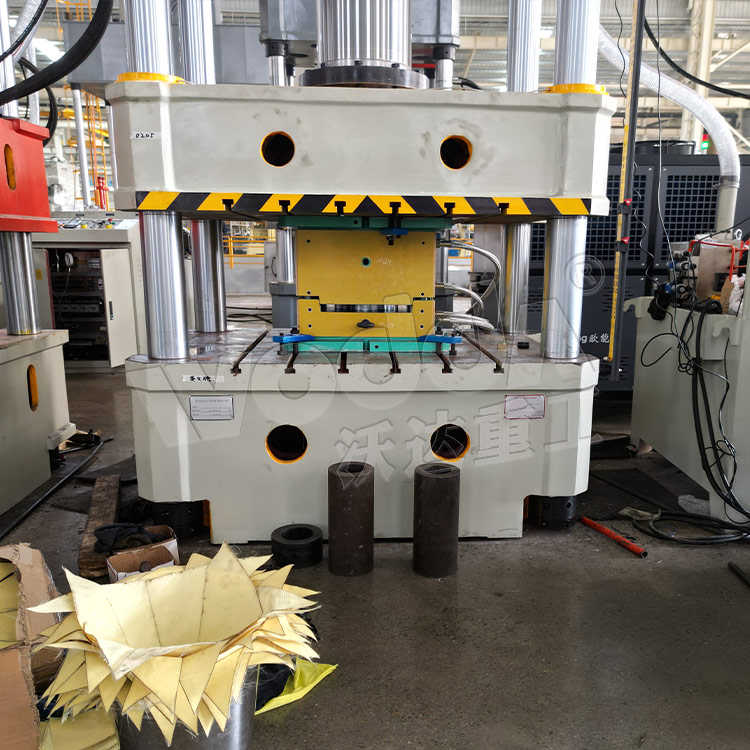 合模模壓防彈頭盔成型 合模模壓防彈頭盔成型