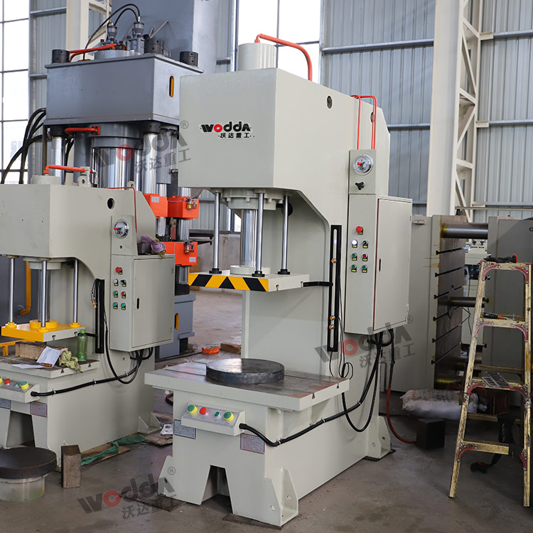 50噸單臂液壓機(jī) 50噸單臂液壓機(jī)