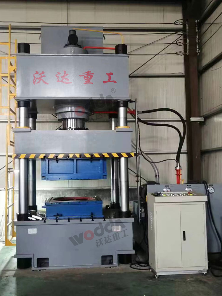 500噸不銹鋼水箱板液壓機 500噸不銹鋼水箱板液壓機