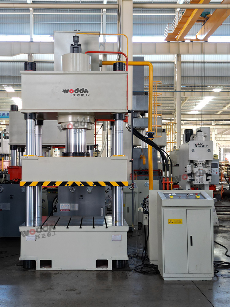 315噸四柱液壓機(jī) 315噸四柱液壓機(jī)