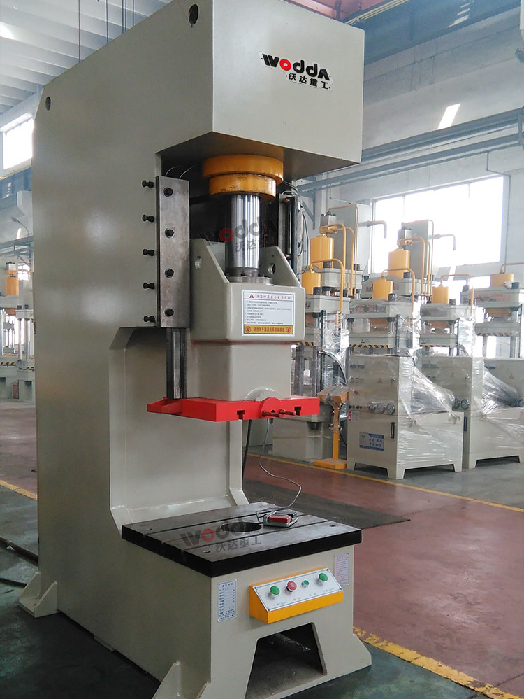 100噸油壓沖床 100噸油壓沖床