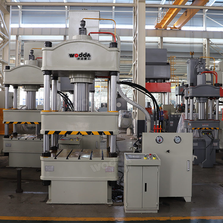 滕州200噸四柱液壓機(jī) 滕州200噸四柱液壓機(jī)