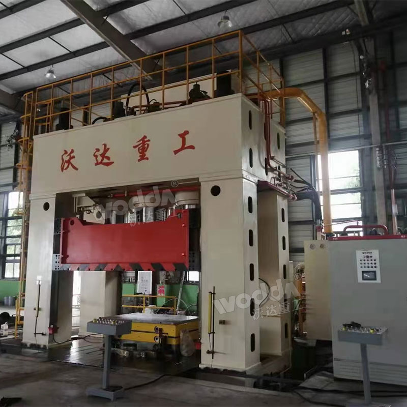 SMC玻璃鋼成型液壓機(jī)(框架式液壓機(jī)) SMC玻璃鋼成型液壓機(jī)(框架式液壓機(jī))