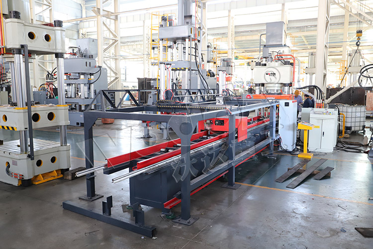 400噸錨桿托盤(pán)生產(chǎn)線(xiàn) 400噸錨桿托盤(pán)生產(chǎn)線(xiàn)