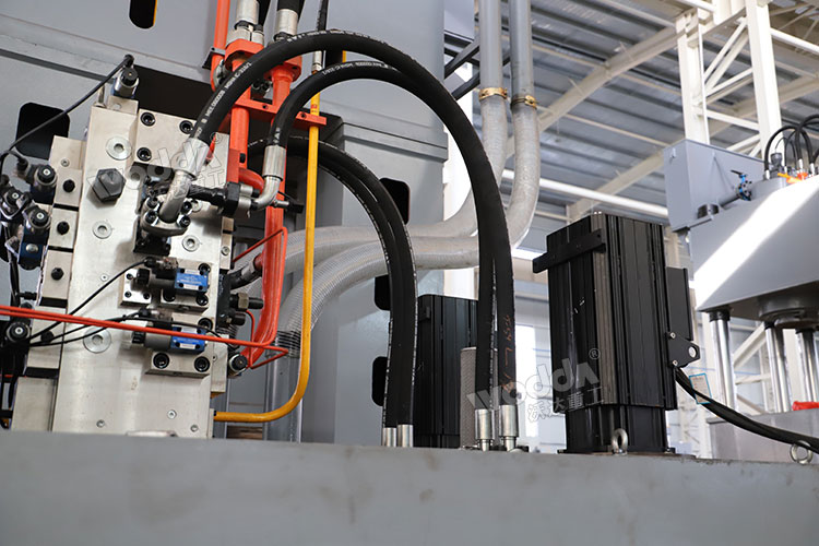 伺服控制系統(tǒng) 伺服控制系統(tǒng)