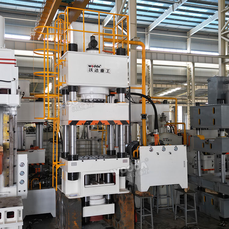 800噸三梁四柱液壓機帶液壓墊 800噸三梁四柱液壓機帶液壓墊