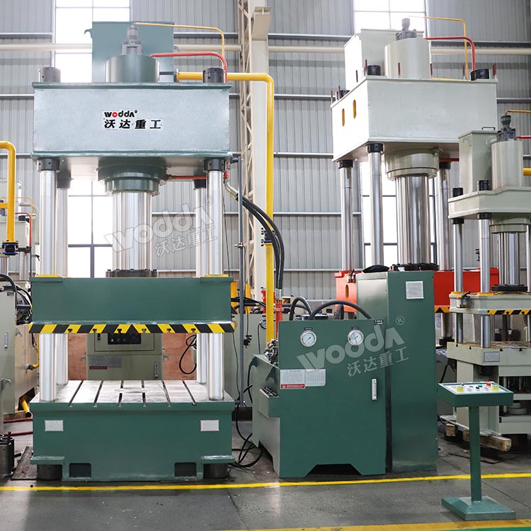 315噸四柱液壓機(jī) 315噸四柱液壓機(jī)