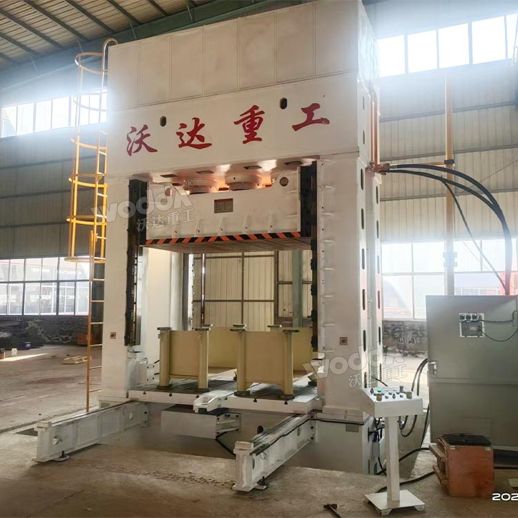 630噸框架式液壓機(jī) 630噸框架式液壓機(jī)