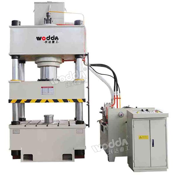 液壓機(jī).jpg 液壓機(jī).jpg