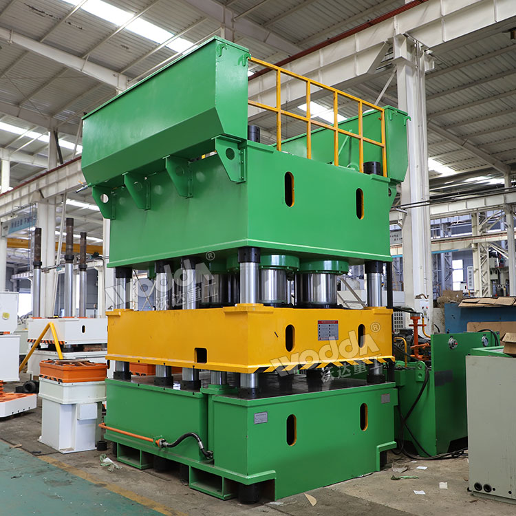 2400噸門面壓花機(jī) 2400噸門面壓花機(jī)