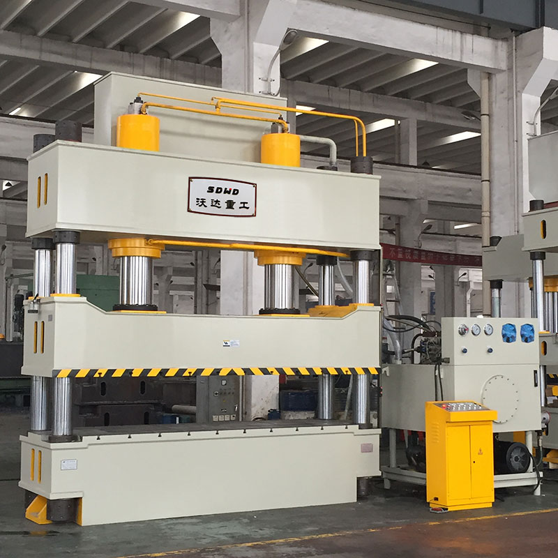 不銹鋼雨搭防雨棚拉伸成型液壓機(jī)圖片 不銹鋼雨搭防雨棚拉伸成型液壓機(jī)圖片