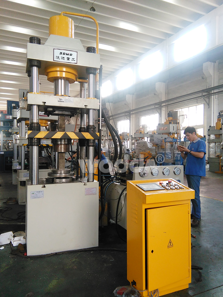 150噸粉末成型液壓機 150噸粉末成型液壓機