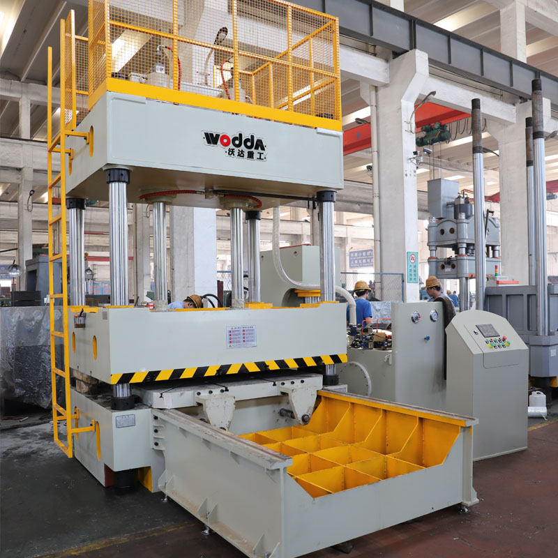 120噸輪胎模具試驗(yàn)機(jī) 120噸輪胎模具試驗(yàn)機(jī)